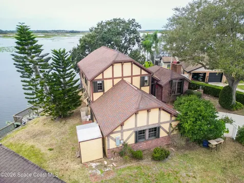 4235 Tiwa Lane Titusville FL 32796