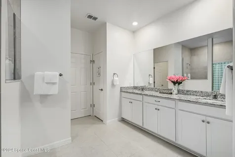 1717 Dalroy Street NW Palm Bay FL 32907