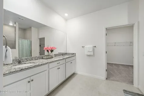 1717 Dalroy Street NW Palm Bay FL 32907