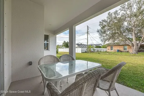 1717 Dalroy Street NW Palm Bay FL 32907