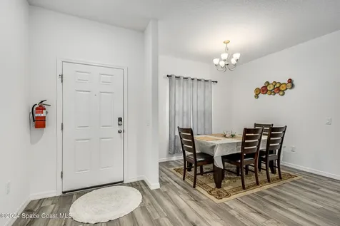 1717 Dalroy Street NW Palm Bay FL 32907