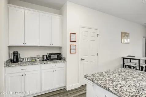 410 Old Road SW Palm Bay FL 32908