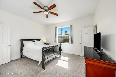 410 Old Road SW Palm Bay FL 32908