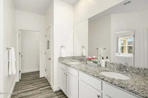410 Old Road SW Palm Bay FL 32908