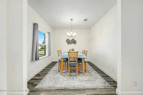 410 Old Road SW Palm Bay FL 32908