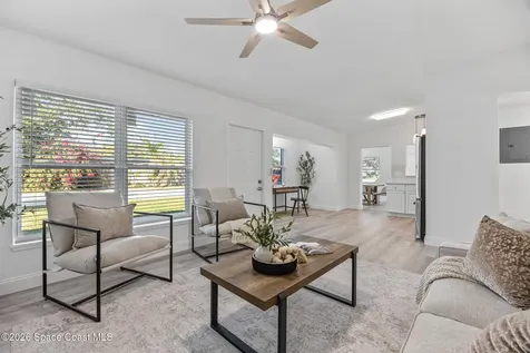 199 Oak Avenue Cocoa Beach FL 32931