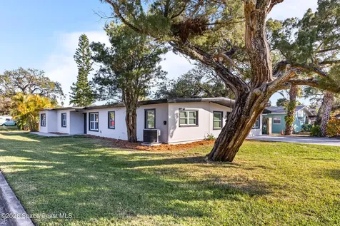 199 Oak Avenue Cocoa Beach FL 32931