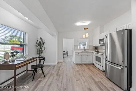 199 Oak Avenue Cocoa Beach FL 32931