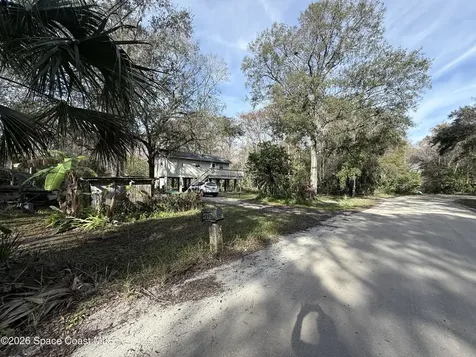 4590 Hog Valley Road Mims FL 32754