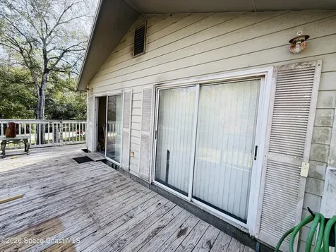 4590 Hog Valley Road Mims FL 32754