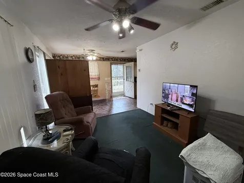 4590 Hog Valley Road Mims FL 32754