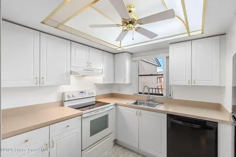 2369 Golf Lake Circle Melbourne FL 32935
