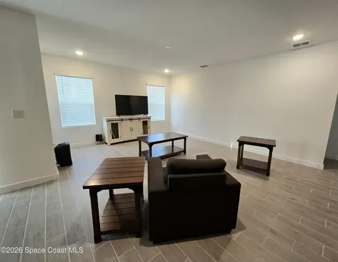 2384 Queens Street SE Palm Bay FL 32909