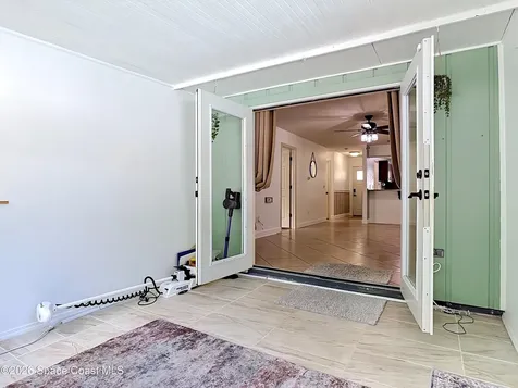 1046 W Samms Avenue Port Orange FL 32129