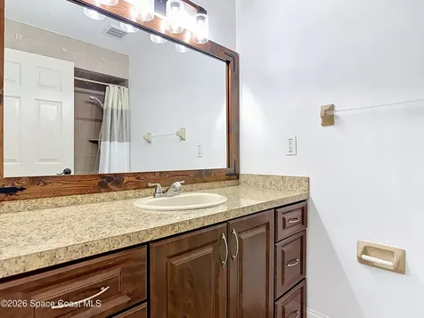 1046 W Samms Avenue Port Orange FL 32129