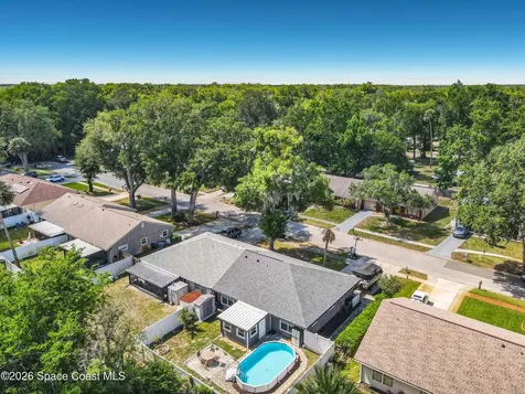 1046 W Samms Avenue Port Orange FL 32129