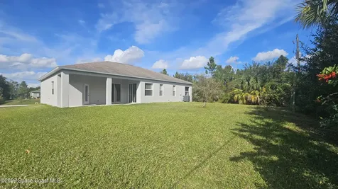 1024 Westport Street SE Palm Bay FL 32909