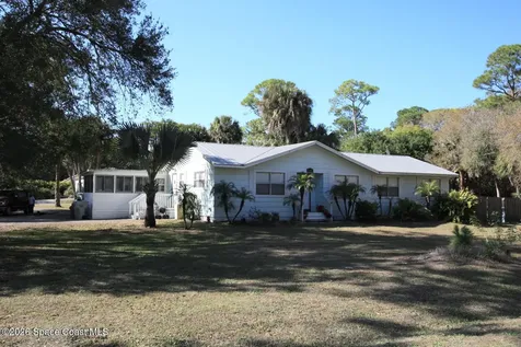 8205 93rd Avenue Vero Beach FL 32967