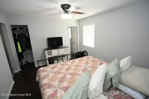 8205 93rd Avenue Vero Beach FL 32967