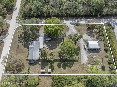 8205 93rd Avenue Vero Beach FL 32967