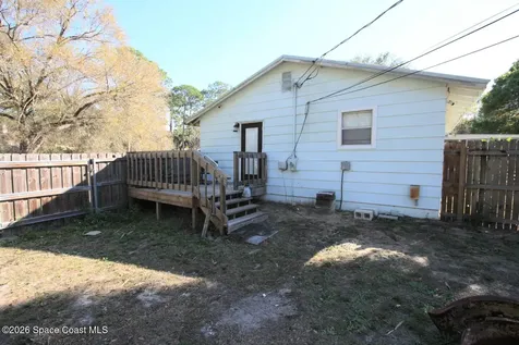 8205 93rd Avenue Vero Beach FL 32967