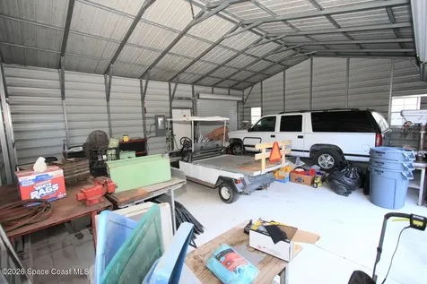8205 93rd Avenue Vero Beach FL 32967