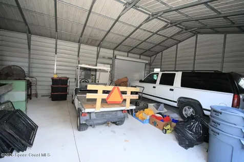 8205 93rd Avenue Vero Beach FL 32967