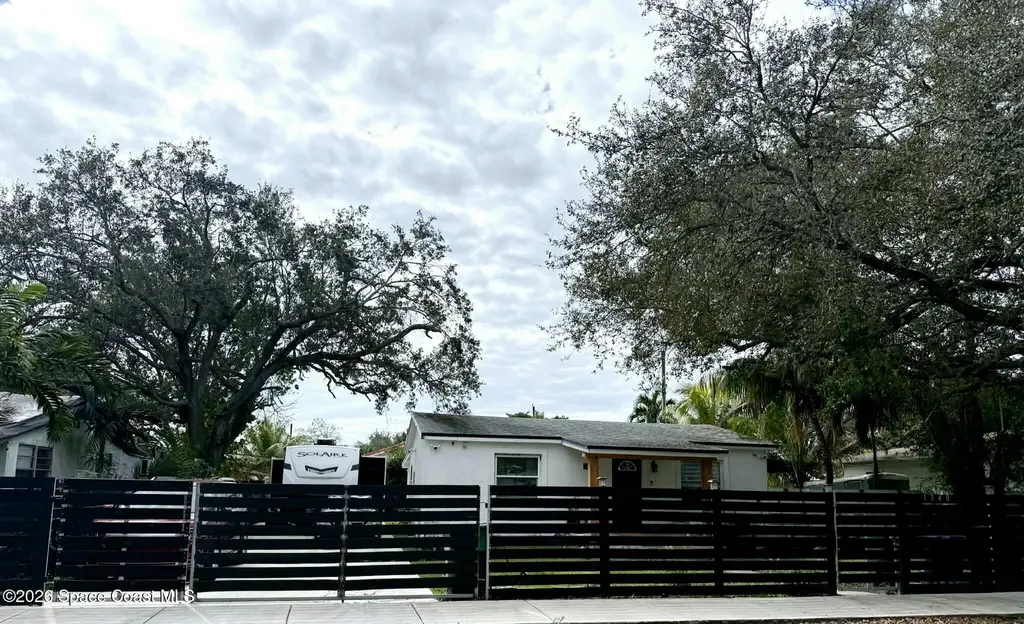 1340 NW 112th Street Miami FL 33165