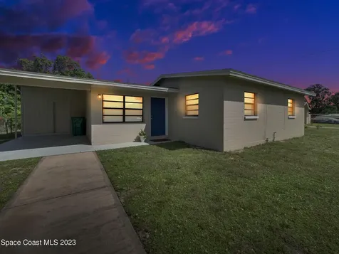 2056 Little John Road Melbourne FL 32935