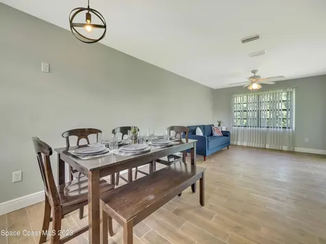 2056 Little John Road Melbourne FL 32935