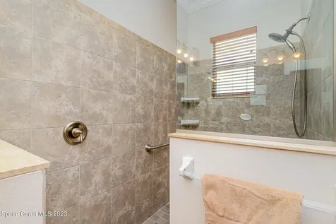543 Heming Way Melbourne FL 32901