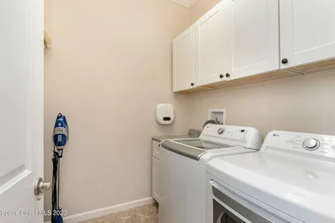 543 Heming Way Melbourne FL 32901