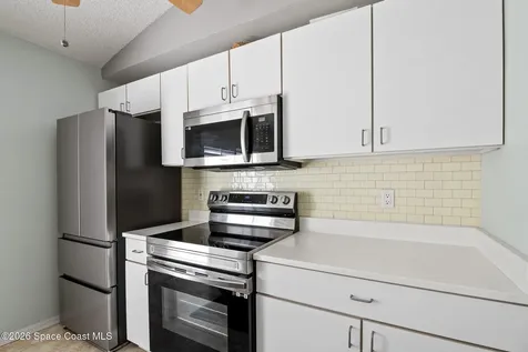 2024 Majestic Pine Court NE Palm Bay FL 32905