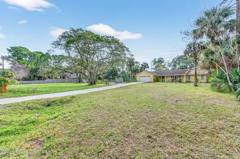 6331 Quarterhorse Circle Cocoa FL 32926