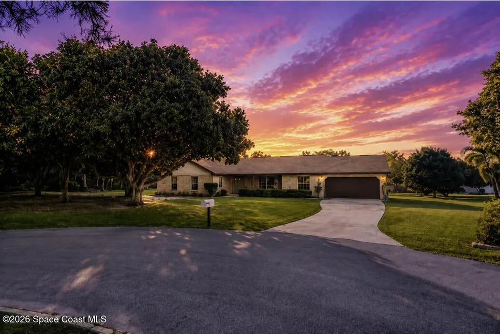 4245 Hillview Circle Merritt Island FL 32952