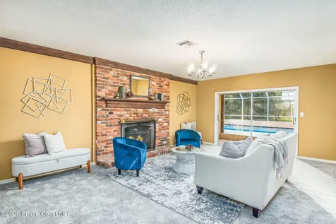 4245 Hillview Circle Merritt Island FL 32952