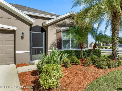 108 Alamere Drive SW Palm Bay FL 32908