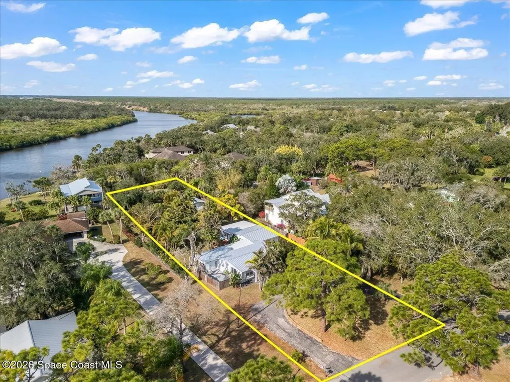 9670 Mockingbird Lane Sebastian FL 32976