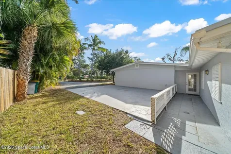 9670 Mockingbird Lane Sebastian FL 32976