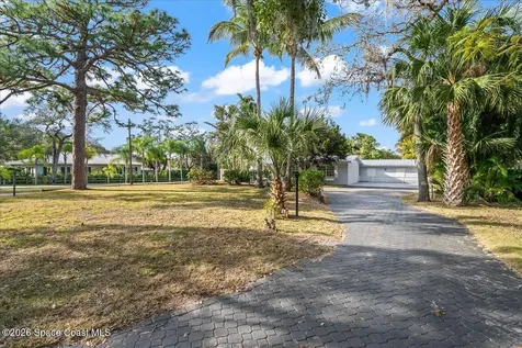 9670 Mockingbird Lane Sebastian FL 32976