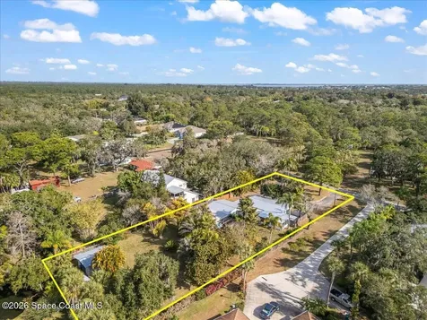 9670 Mockingbird Lane Sebastian FL 32976