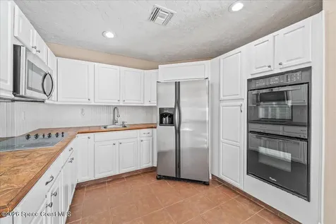 9670 Mockingbird Lane Sebastian FL 32976