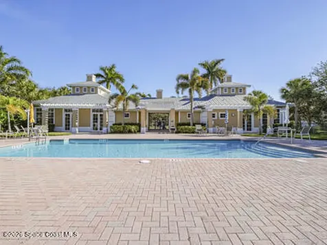1835 Bridgepointe Circle Vero Beach FL 32967