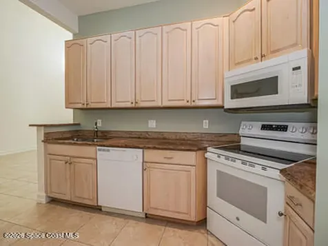 1835 Bridgepointe Circle Vero Beach FL 32967