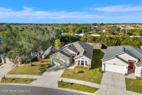 4426 Four Lakes Drive Melbourne FL 32940