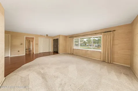 440 10th Avenue Indialantic FL 32903