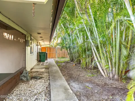 440 10th Avenue Indialantic FL 32903