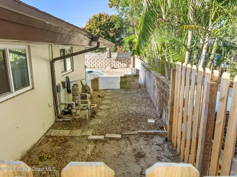 440 10th Avenue Indialantic FL 32903