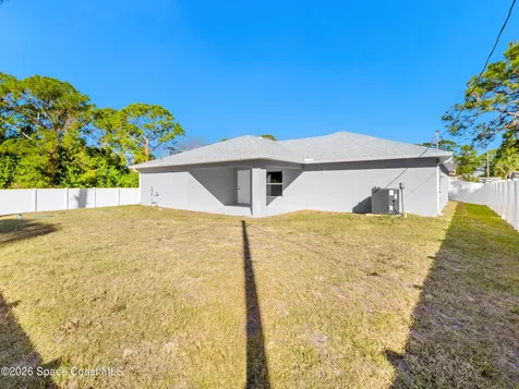 140 Brown Street SE Palm Bay FL 32909