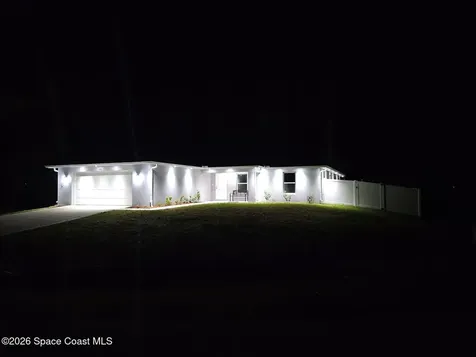 140 Brown Street SE Palm Bay FL 32909